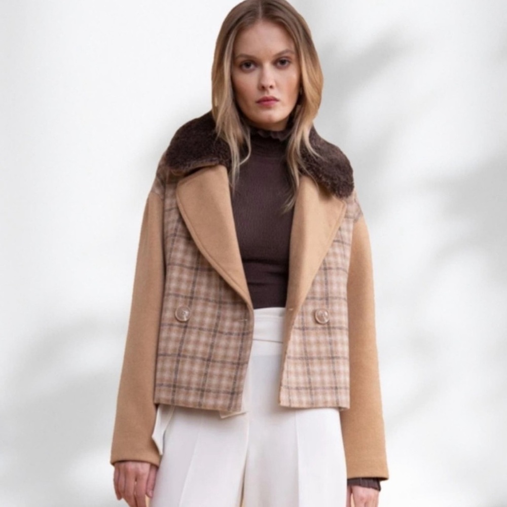 New with tags!!! Beautiful Rachel parcell double breasted plaid jacket!!